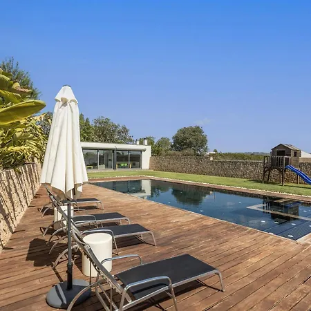Villa Casa Joan Llubí